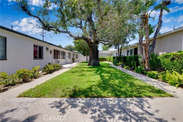 Building Photo - 1669 N Hollywood Way