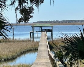 Building Photo - Breathtaking Views of Intracoastal Waterway
