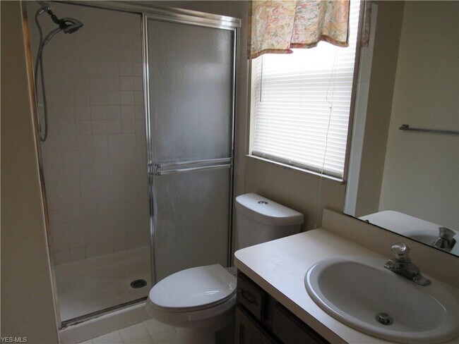 Building Photo - 26929 Heatherwood Cir