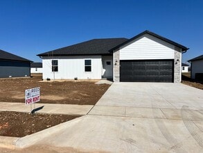 Building Photo - Brand New 4 bed 2 bath 2 Car Garage! 1/2 off 1st Months Rent!!