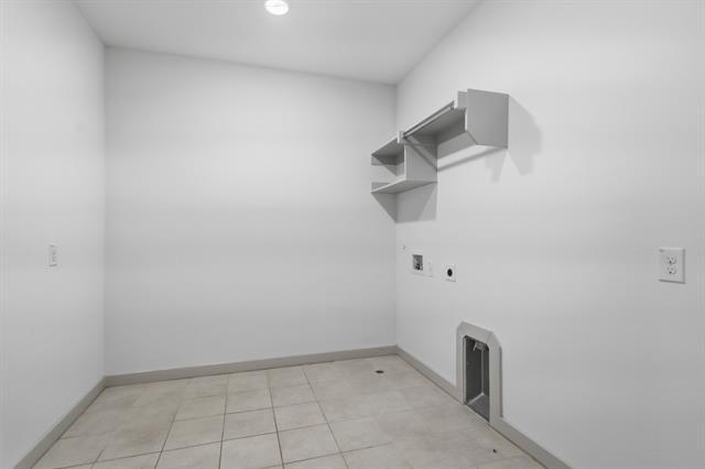 Building Photo - 2221 Lasso Ln