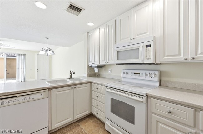 Building Photo - 8108 Josefa Way