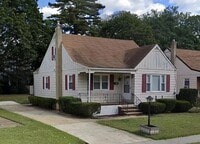 Building Photo - 417 Victoria St