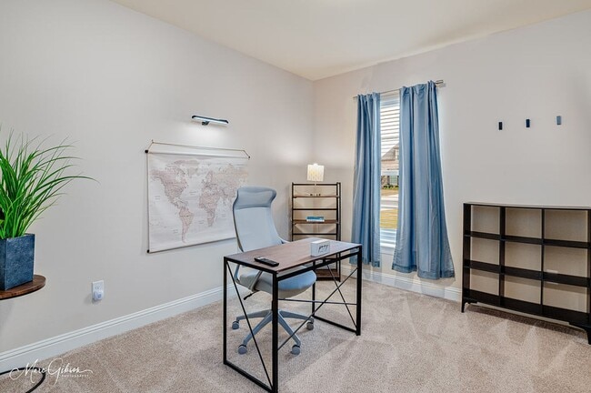 Building Photo - Fully Furnished: Lucien Fields South Shreveport