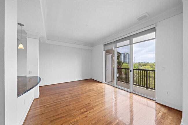 Building Photo - 3333 Allen Pkwy