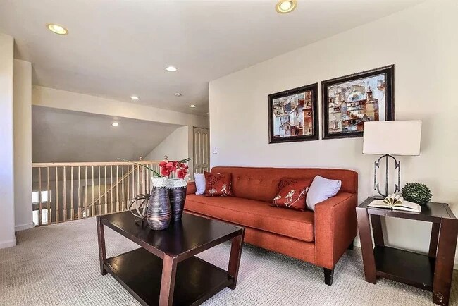 Building Photo - 283 Zoria Farms Ln