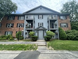 Building Photo - 8 Northbrook Dr