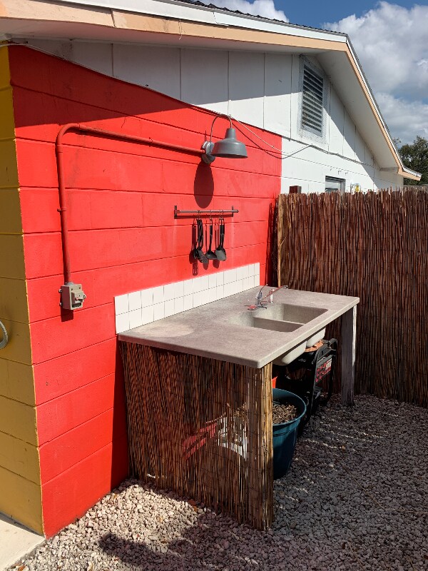 Building Photo - 9125 Sterling Ln