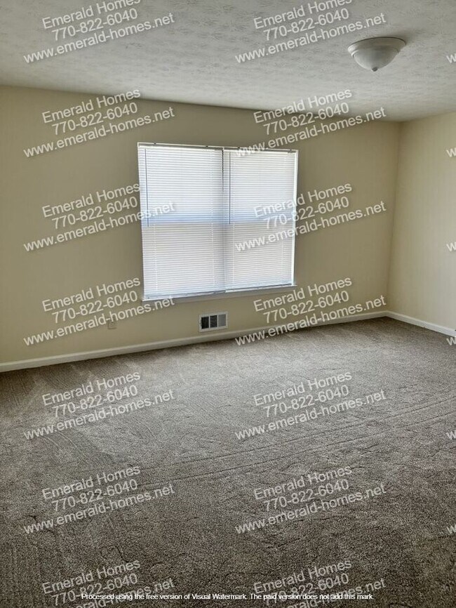 Building Photo - Great 2 bedroom townhome in Snellville!