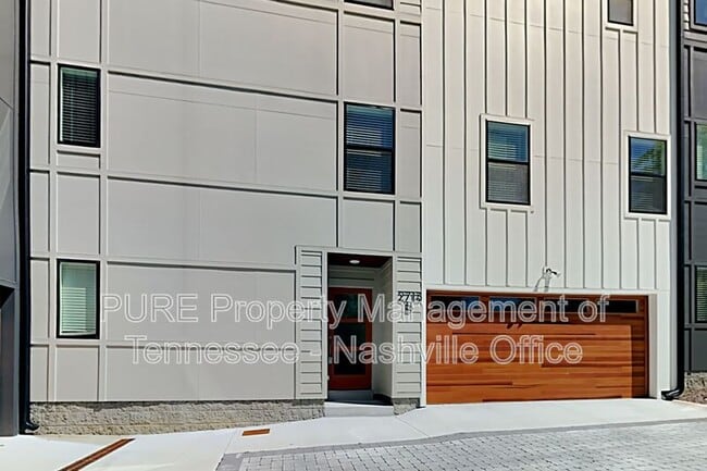 Building Photo - 2713 Torbett St