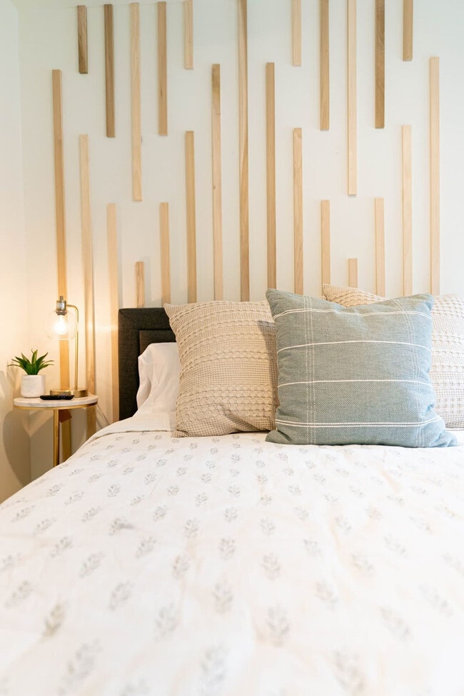 Building Photo - 8442 E McNelly Rd