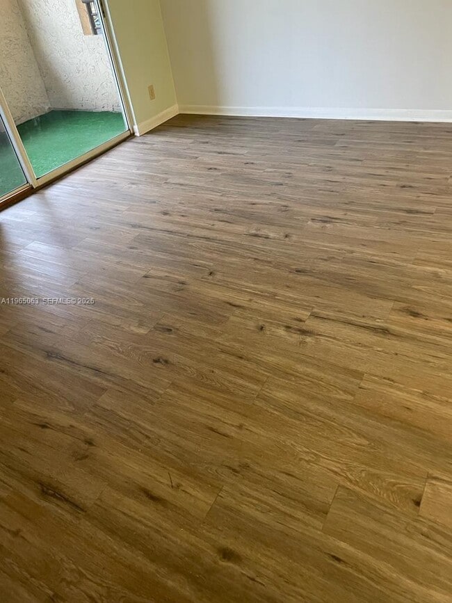 Building Photo - 651 Lyons Rd