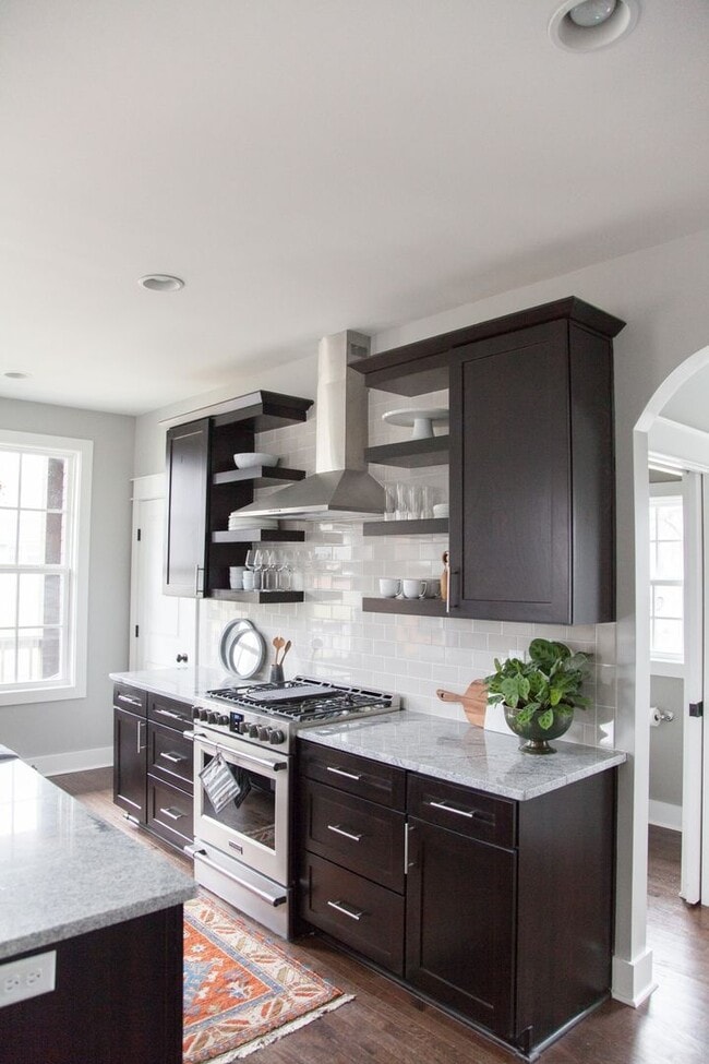 Building Photo - 3 Bed, 3.5 Bath Home w/ 2 Car Garage in East Nashville