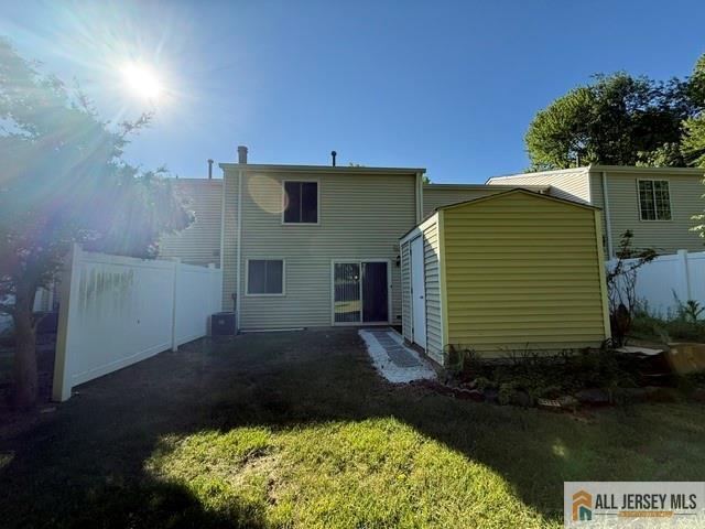 Building Photo - 53 Cottonwood Ct