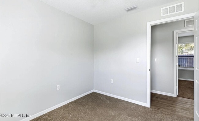 Building Photo - 1428 Barnett St