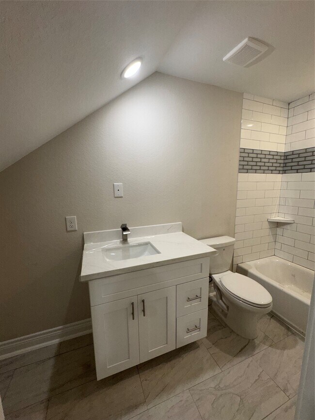 Building Photo - 12869 Andromeda Ct