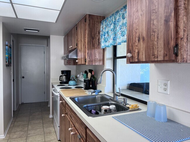 Building Photo - 2BR/2BA Single Family Home in South Venice
