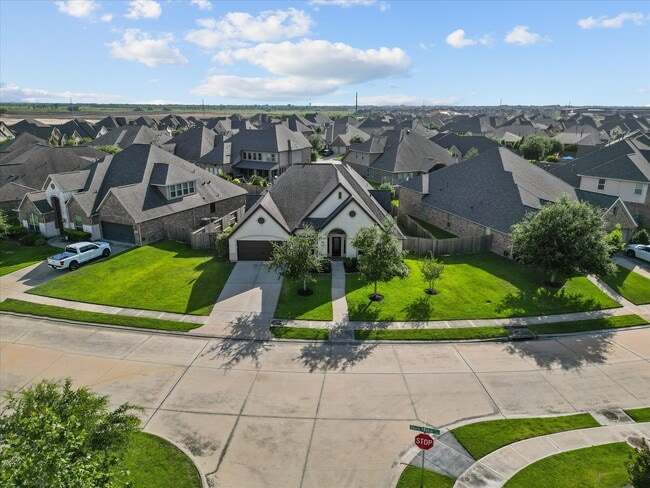 Building Photo - 2524 Davis Prairie Ln