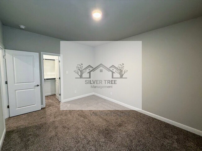 Building Photo - 10921 Rockchapel Dr