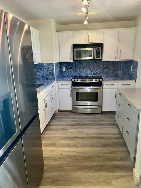 Building Photo - 5200 N Flagler Dr