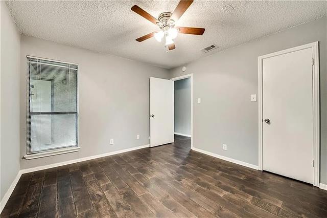 Building Photo - 1204 Harwell Dr