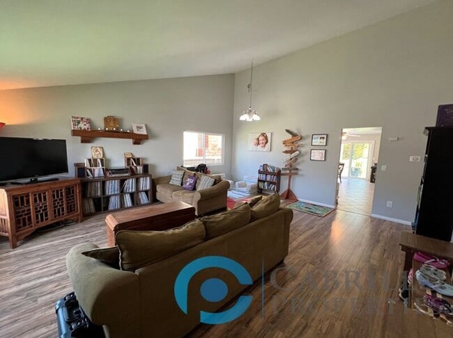 Building Photo - 2419 Fieldlane Pl