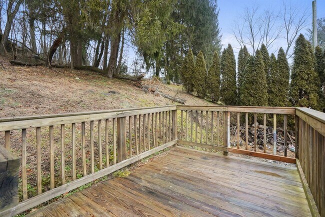 Building Photo - Rural 3 Bedroom, 2 Bath Home in Southern York County!