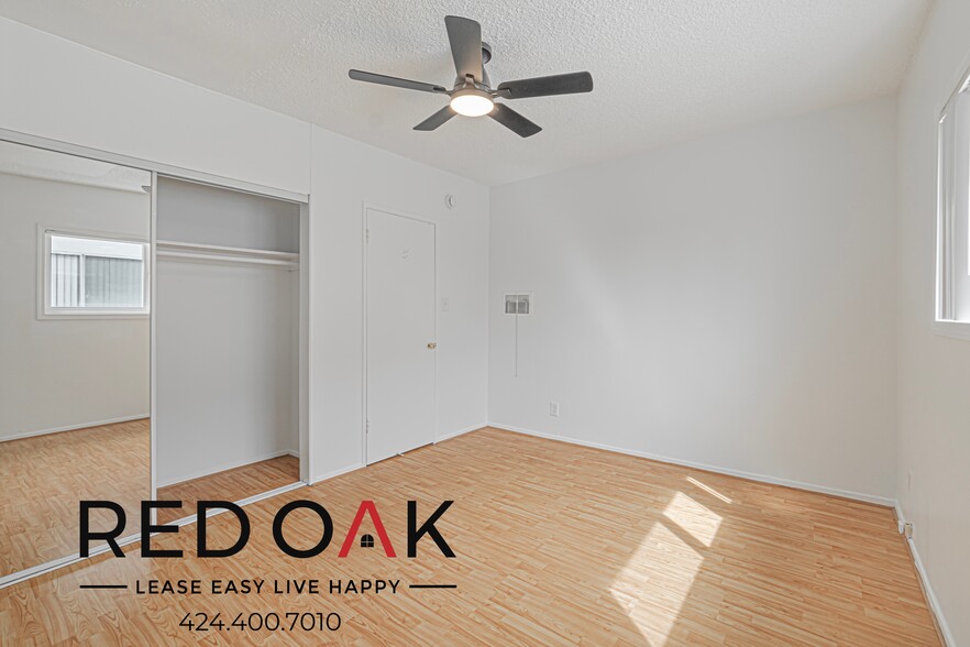 Building Photo - 4037 McLaughlin Ave