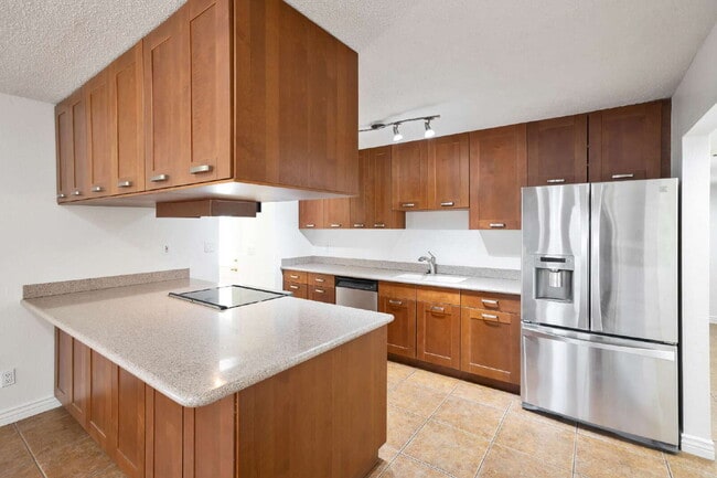 Building Photo - Charming South Scottsdale Ranch  home new ...