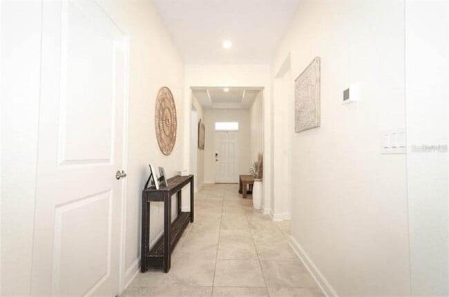 Building Photo - 2872 Nottel Dr