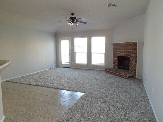 Building Photo - Updated Home in Falcon’s Lair with Fresh P...