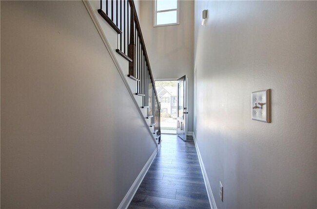 Building Photo - 309 Arbor Cir