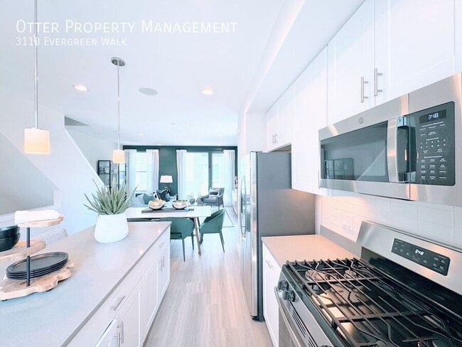 Building Photo - 3110 Evergreen Walk