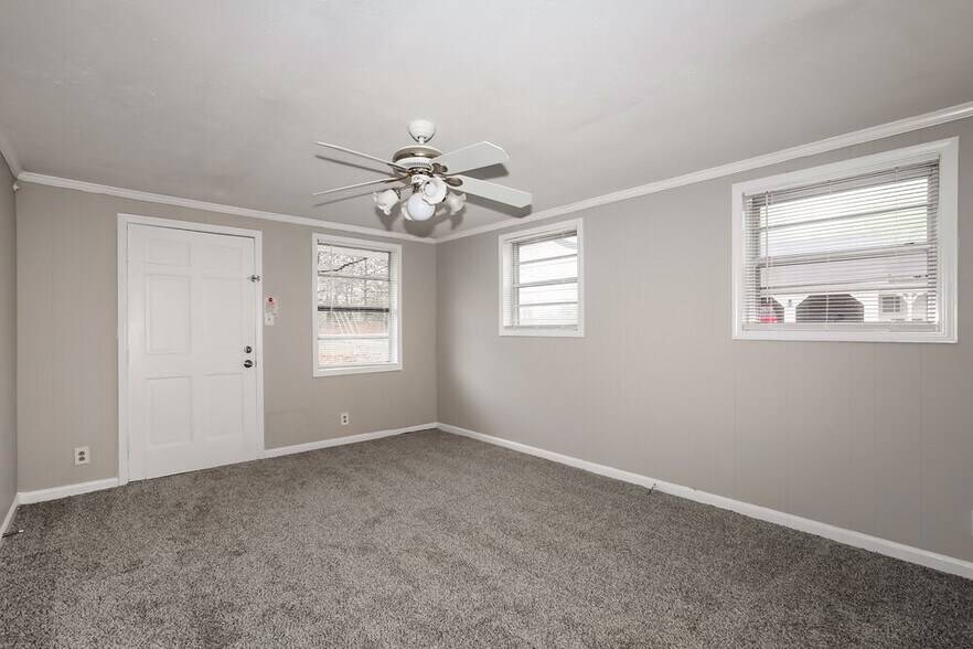 Building Photo - 627 Grayson Pkwy