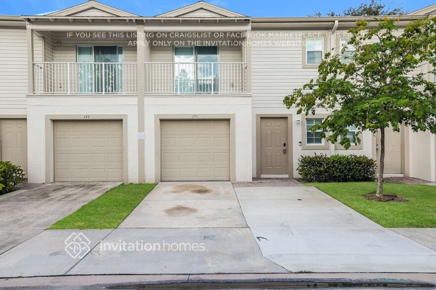 Primary Photo - 151 Carol Susan Ln