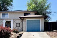 Building Photo - 2661 Carmichael Way