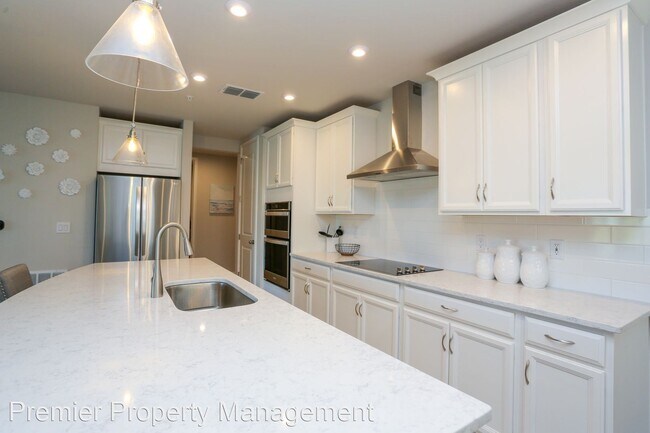 Building Photo - 2 br, 2 bath House - 4709 Arboretum Circle...