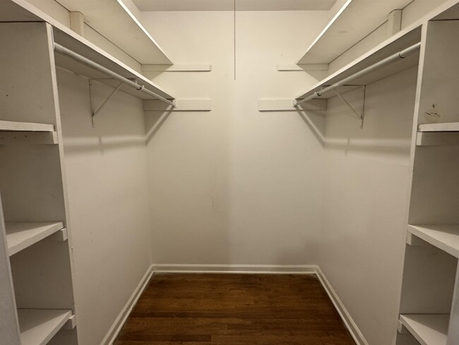 Building Photo - 2295 Eastover Dr