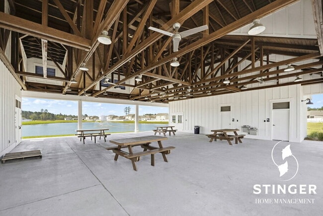 Building Photo - 334 Sanctuary Dr