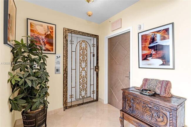 Building Photo - 1455 Ocean Dr