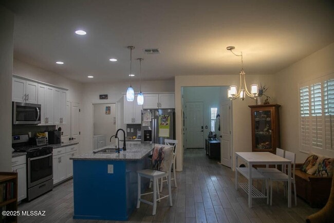 Building Photo - Great home in Madera Highlands!