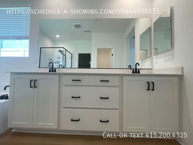 Building Photo - 25344 Picket Range Wy