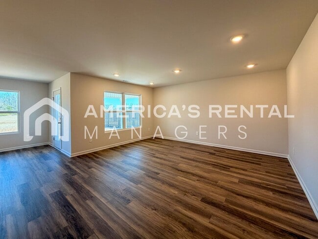 Building Photo - New Construction Home for Rent!