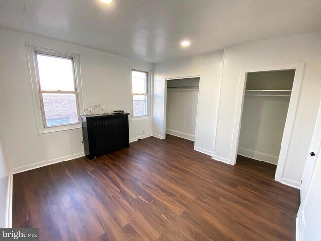 Building Photo - 3027 Weikel St