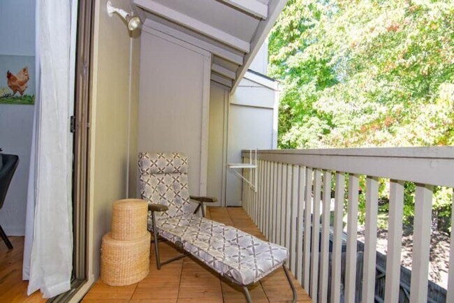 Building Photo - 1309 Maple Leaf Ct