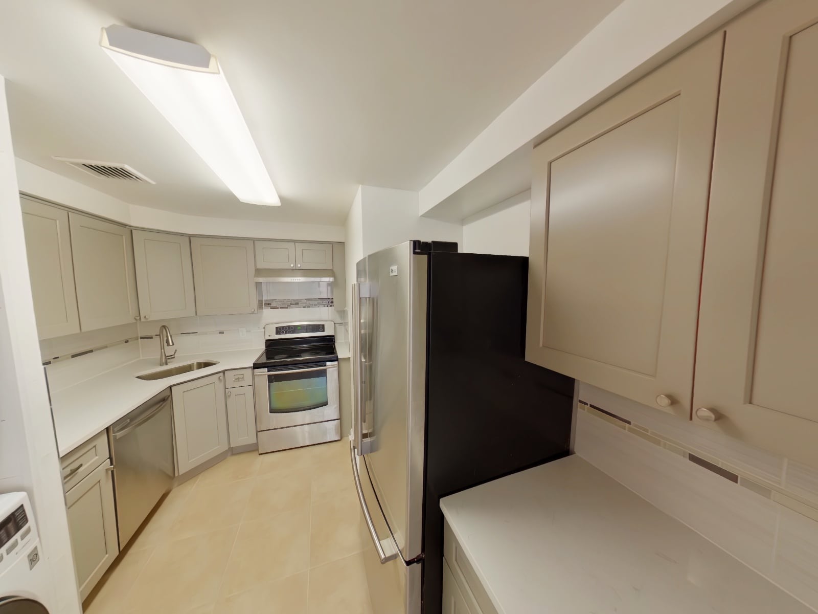 Building Photo - 99 Teaneck Rd