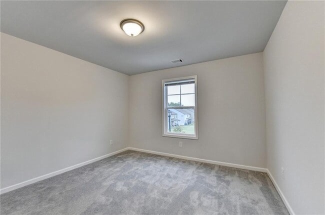 Building Photo - 3230 Westgate Park Dr