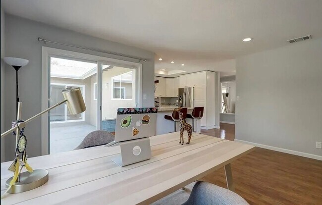 Building Photo - SAN JOSE- Beautifully maintained home with a spacious backyard.