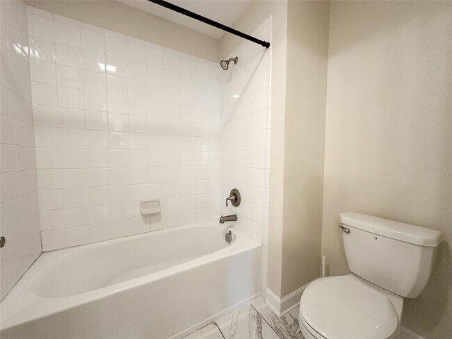 Building Photo - 14873 Winter Stay Dr