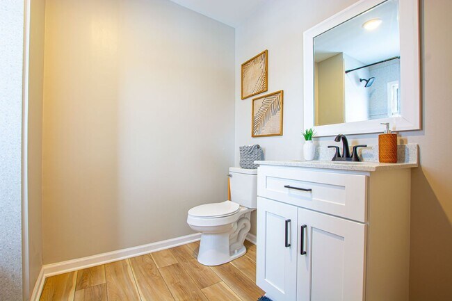 Building Photo - Beautifully Renovated with Lots of Space! 3 Bedroom / 2 Bath Ranch in Blair!